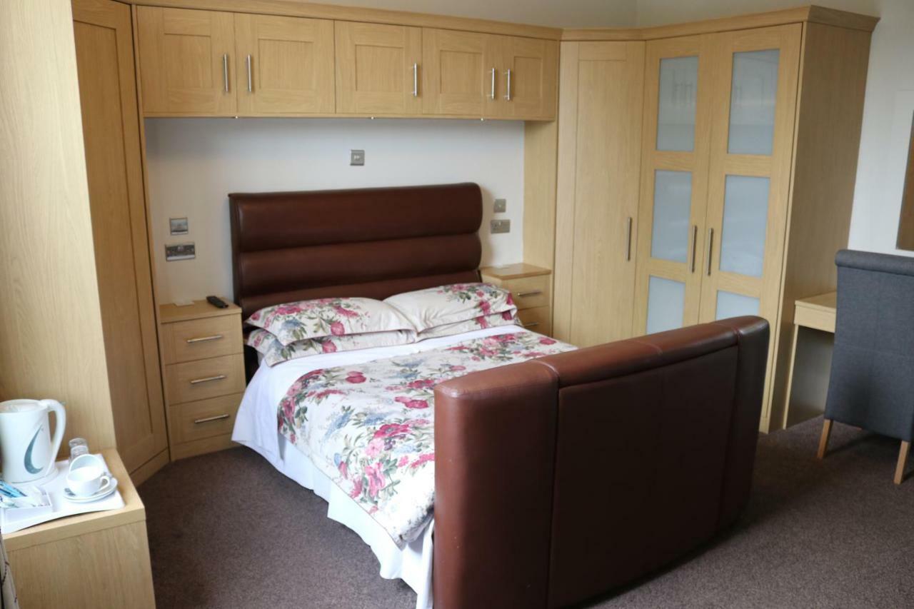 Bed and Breakfast Telford House Милтон-Кейнс Экстерьер фото